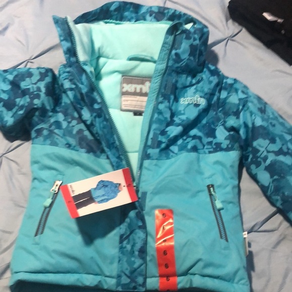 XMTN Youth Snowsuit!! - Picture 6 of 9